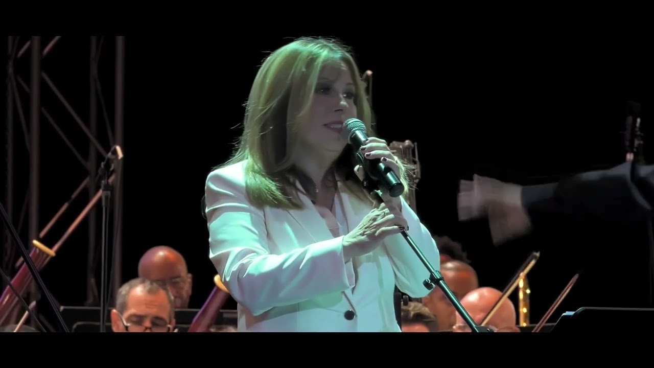 Liuba María Hevia - Suite Tu amor es el canto mío - Liuba María Hevia