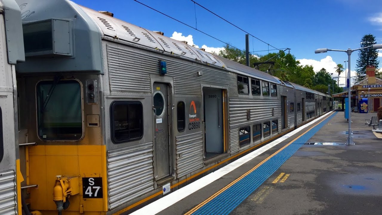 Видеоблог Sydney Trains Vlog 700: S-сцены в разных местах
