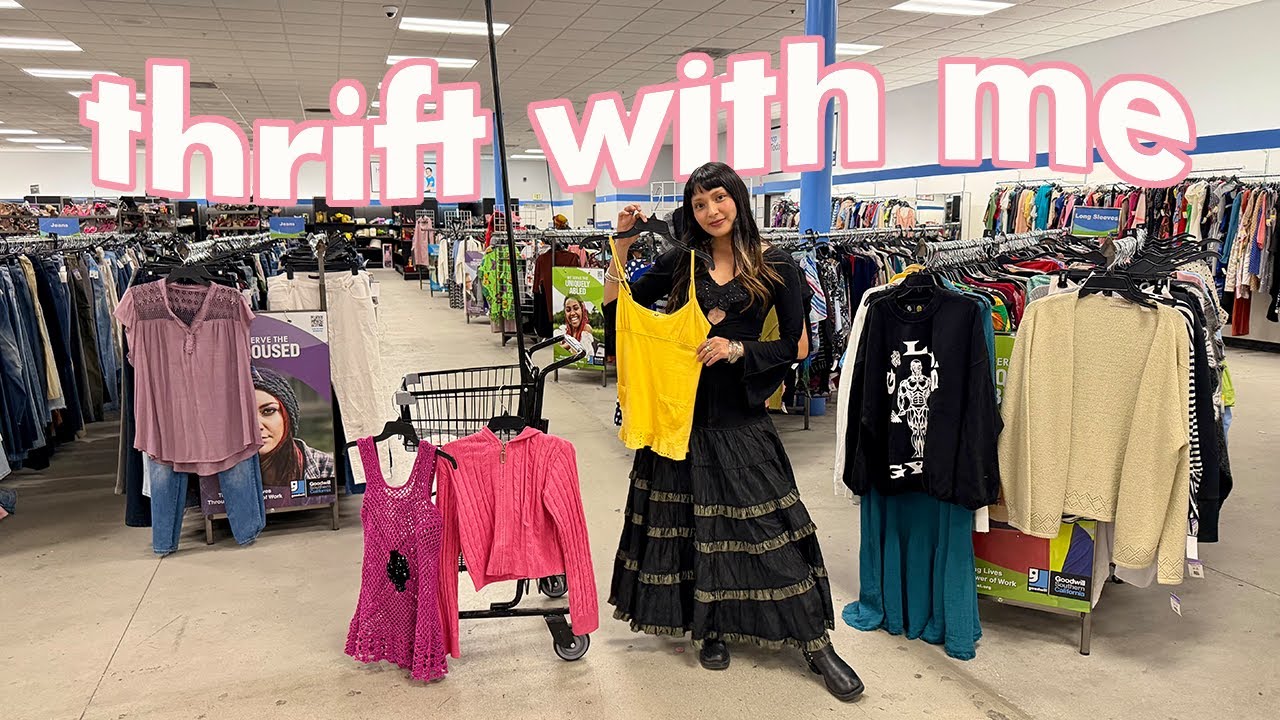 THRIFT WITH ME // late night thrifting for Spring/Summer clothes!
