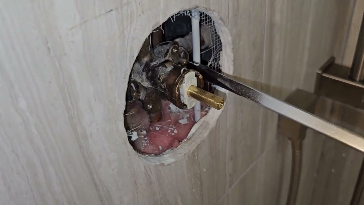 Shower won't stop running water #plumbing #moen #handyman
