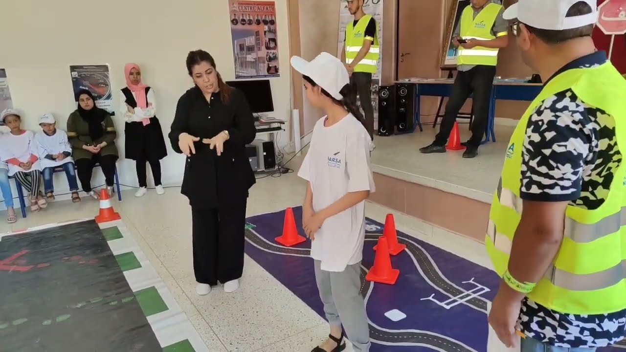 جمعية الوطنية للنقل والسلامة الطرقية النشاط التحسيسي لفائدة جمعية الفتح للأطفال الصم بمكناس