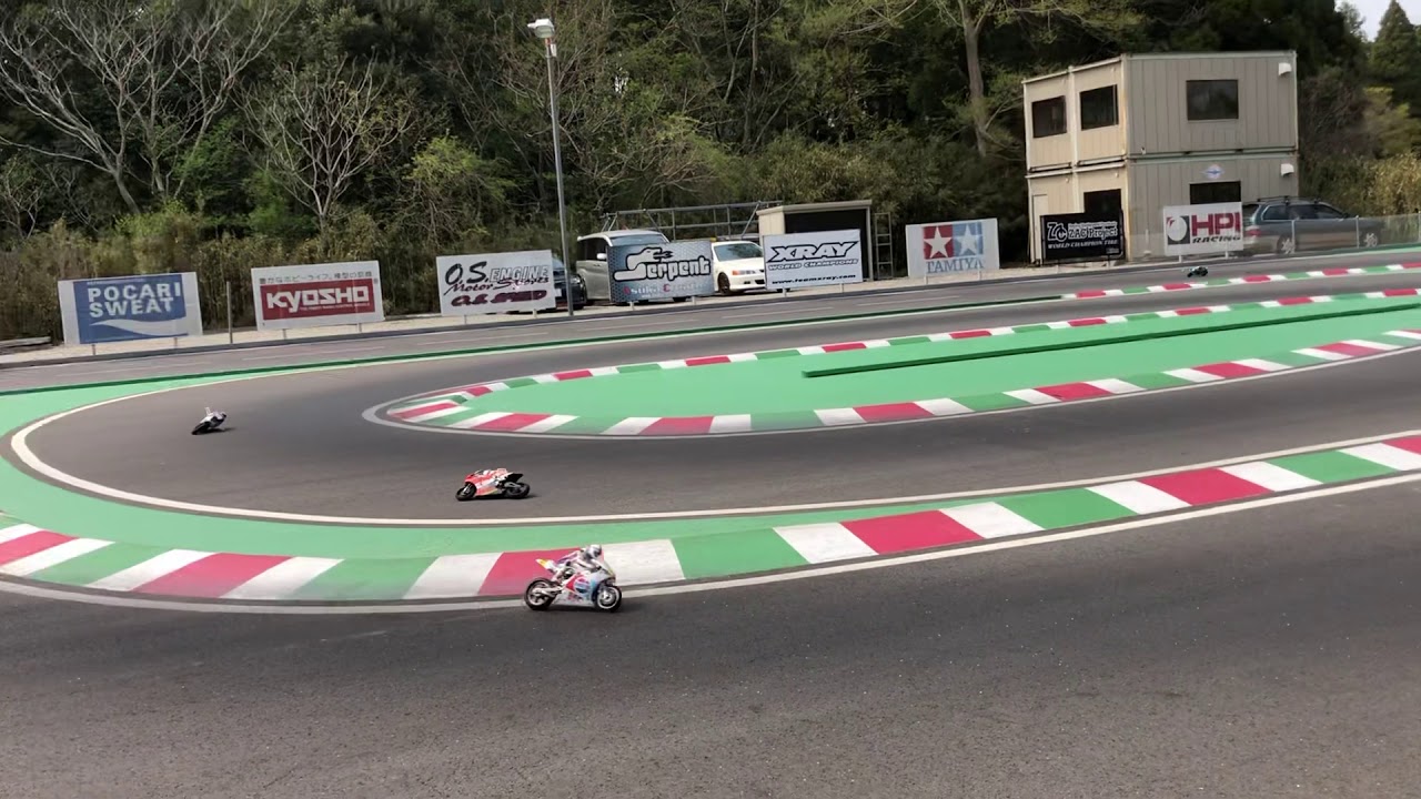 1/5 Motorcycle XRider in action