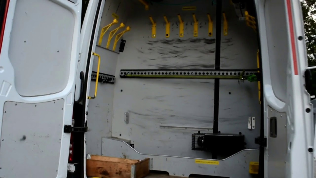 YJ14LWG MERCEDES BENZ SPRINTER MESS VAN