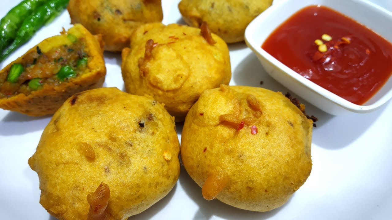 ऐसे बनाये स्वादिष्ट और सबसे चटपटे आलू वड़े परफेक्ट नापतोल के साथ |Aaloo Vada, Vada for Paav