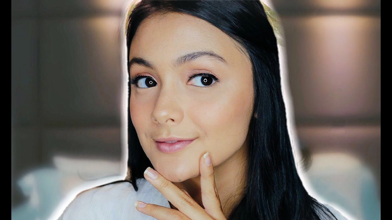 TIPS MAKEUP UNTUK KULIT KERING DAN BERJERAWAT !
