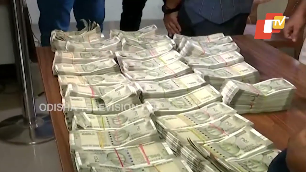 Rs 99.5 Lakh Seized In Bhubaneswar, 9 Persons Including 3 Cops Arrested
