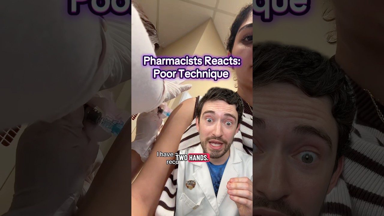 DO YOU GIVE A VACCINE WITH 1 OR 2 HANDS? Pharmacist reviews what he does #vaccines #vaccinate