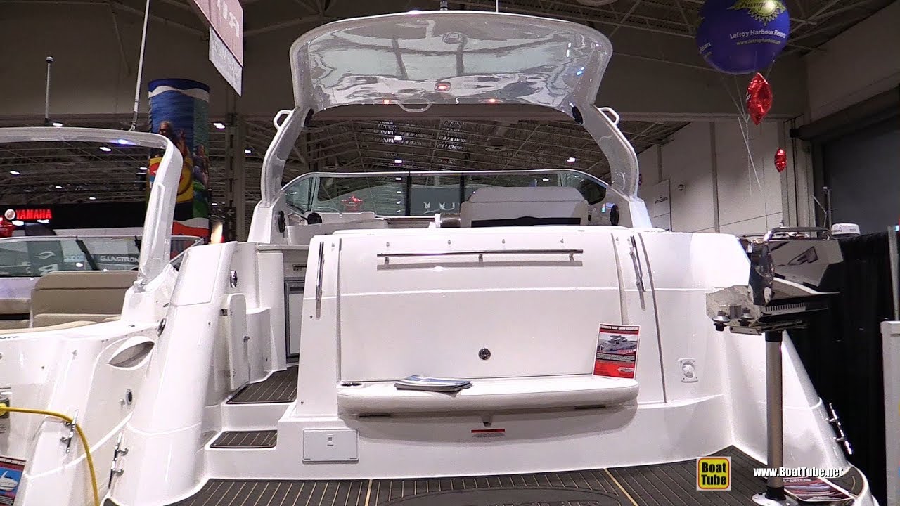 2018 Rinker 370 Express Motor Boat - Walkaround - 2018 Toronto Boat Show