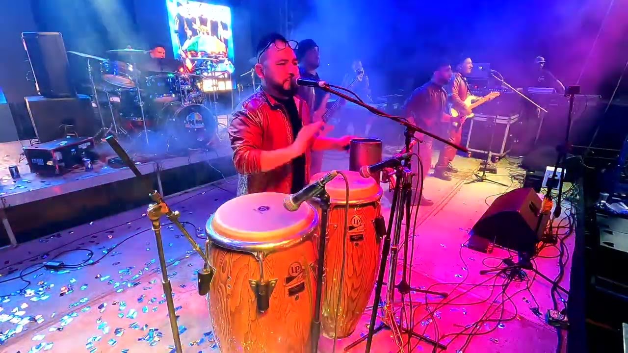 Grupo Mojado EN VIVO – Aquella Niña | Concierto 14 Febrero 2026