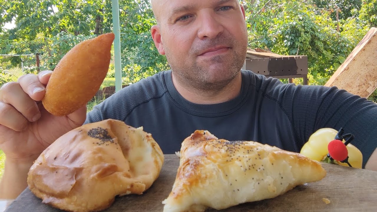 МУКБАНГ САМСЫ с бараниной и курицей/ОБЖОР котлета по киевски
