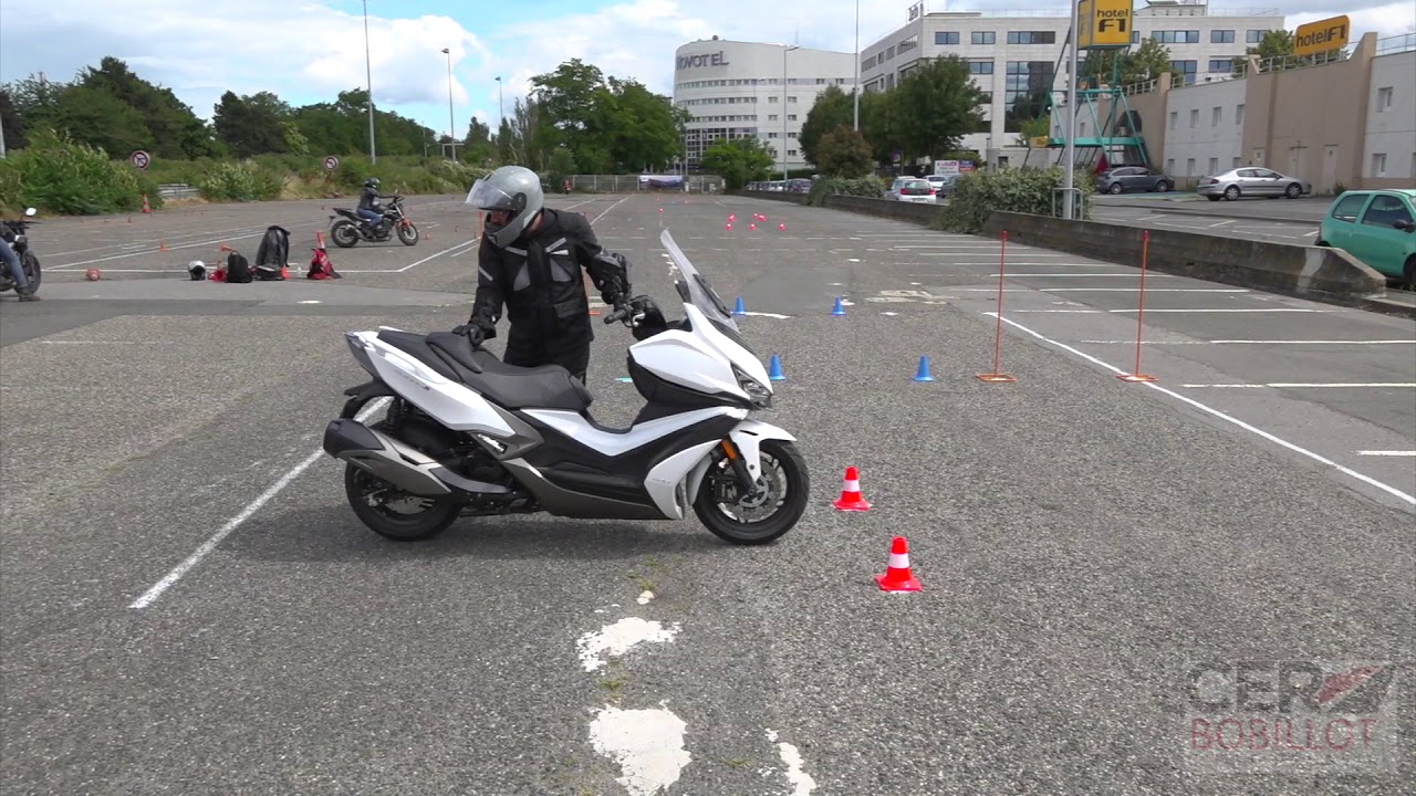TUTO PERMIS MOTO :  LE PERMIS A2 -- L’INTÉGRAL