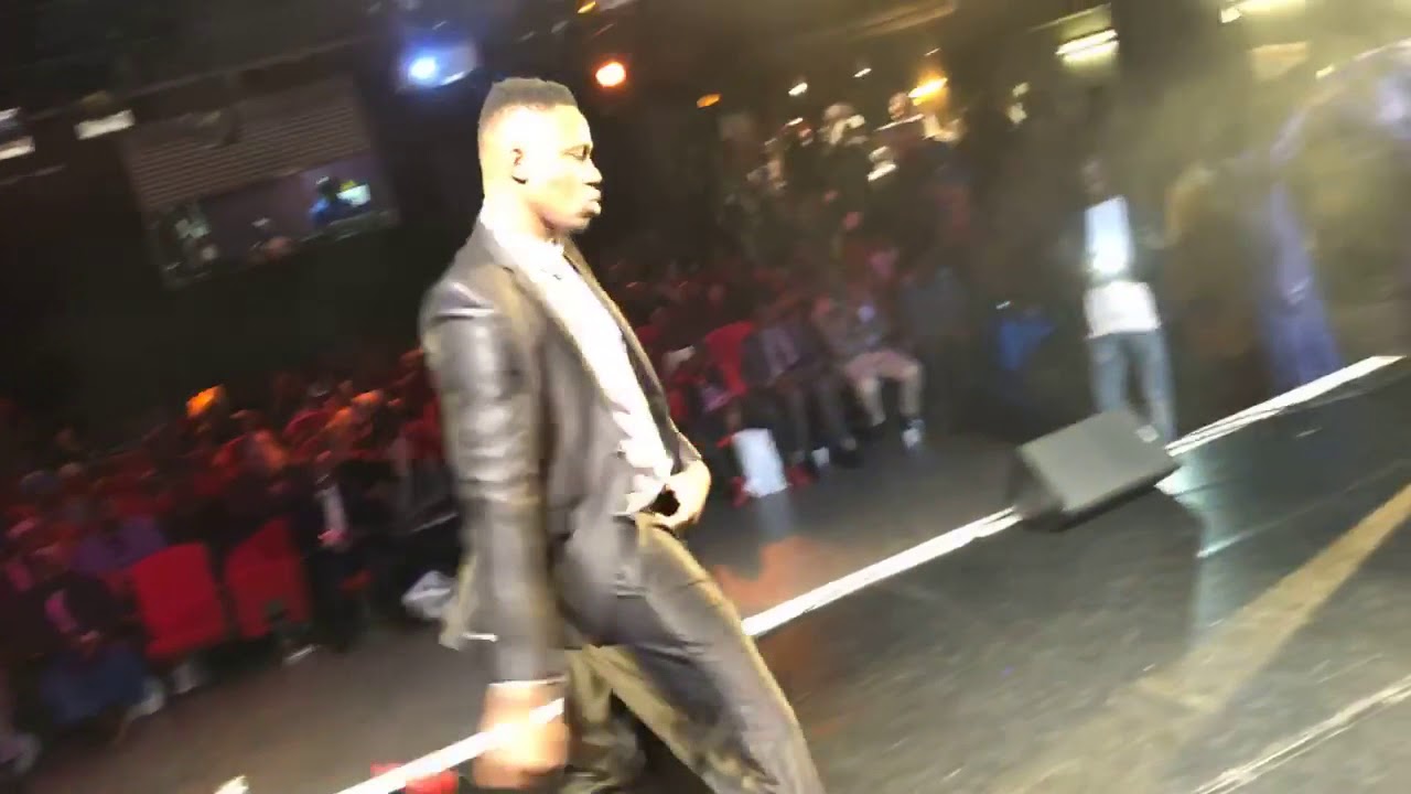 Bononto en concert Paris 2018