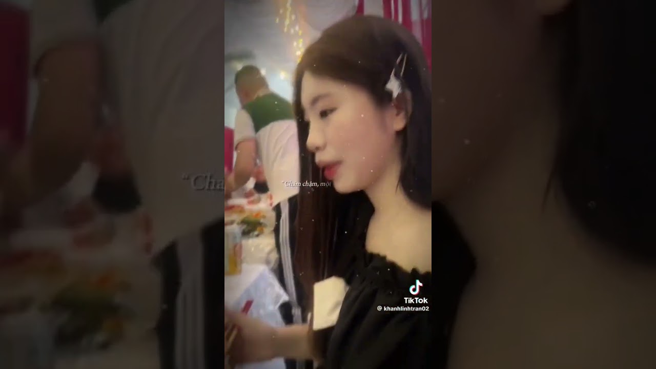 Chị kh&aacute;nh linh ff