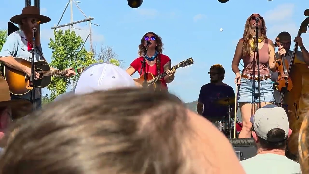Feeding Leroy - Boats and Bluegrass 2025