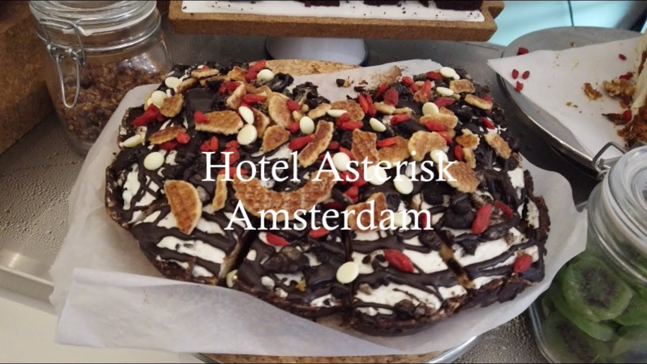 Lisa's birthday with cake from Holtkamp and a visit to Madam Pancake Amsterdam