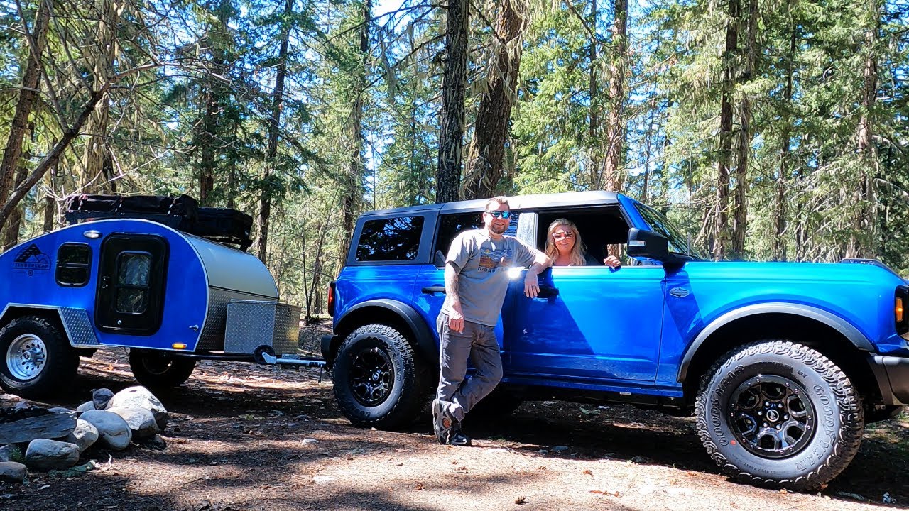 Boondocking With A New Ford Bronco & Cooking A Pizza Under Our Fire Pit