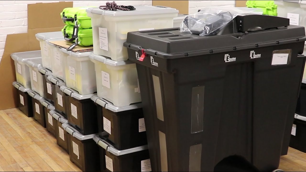 Election 2018: Setting up a voting location