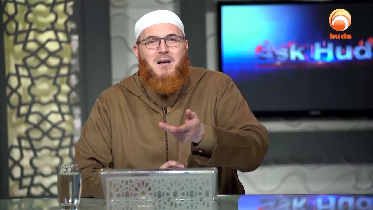 there is no need to divide the muslim ummah nowadays  #Dr Muhammad Salah #fatwa #islamqa #HUDATV