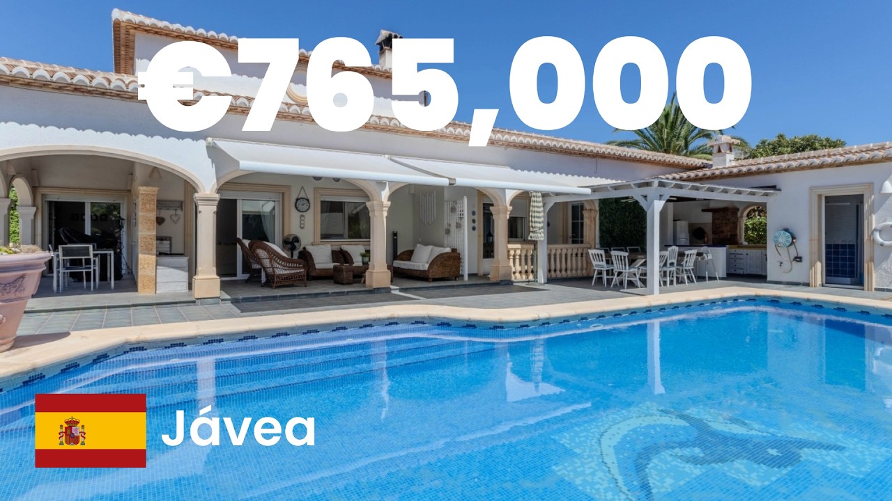 Charming Villa with Pool, Office Space and Outdoor Kitchen in Javea Spain