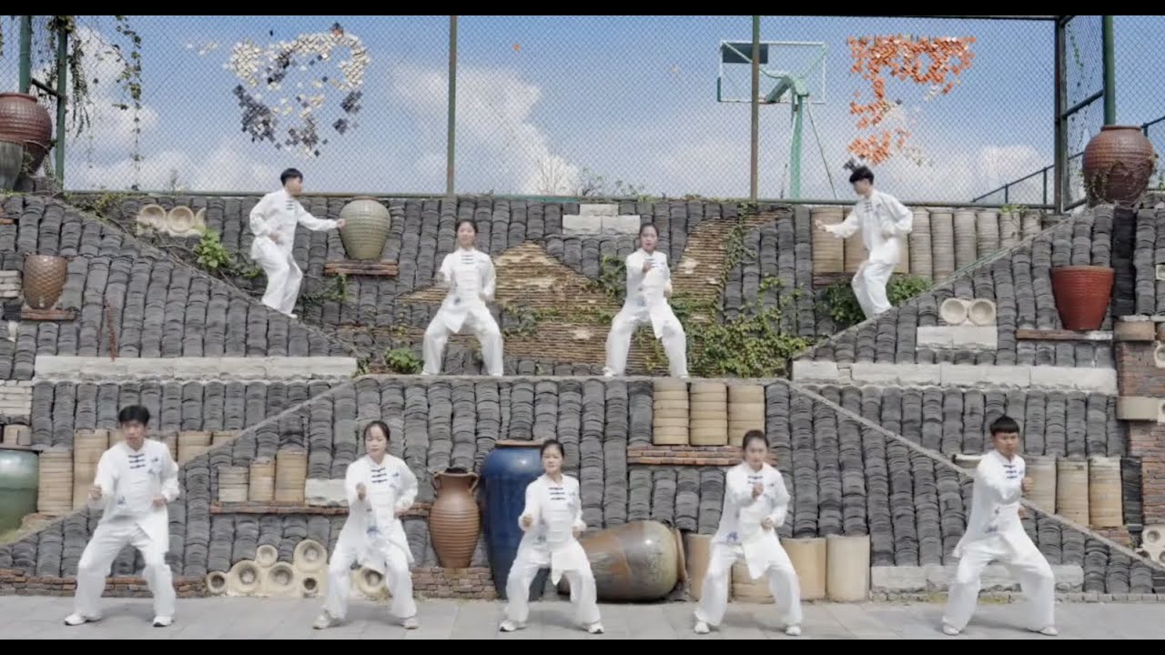 青花八段锦｜Blue-and-White Baduanjin