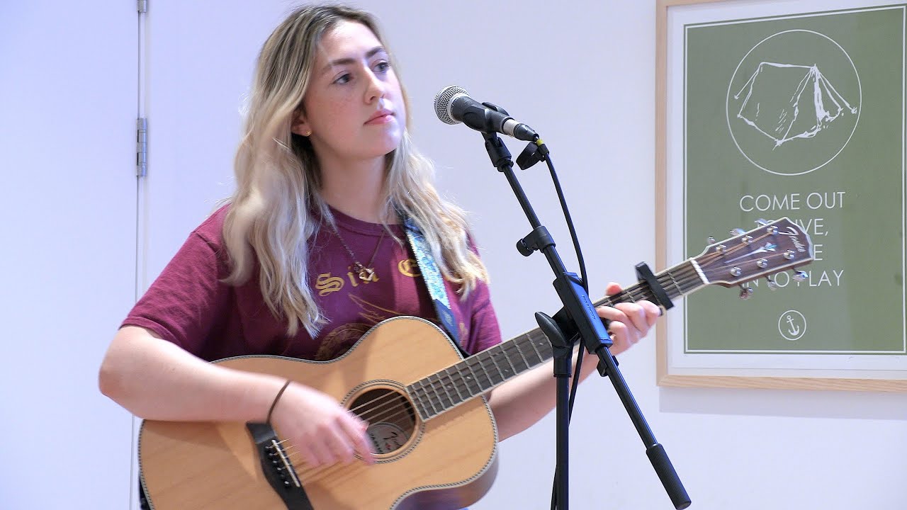 Scottish musician Katie Gregson-MacLeod performing '60 Days' at the True North Music Festival 2021