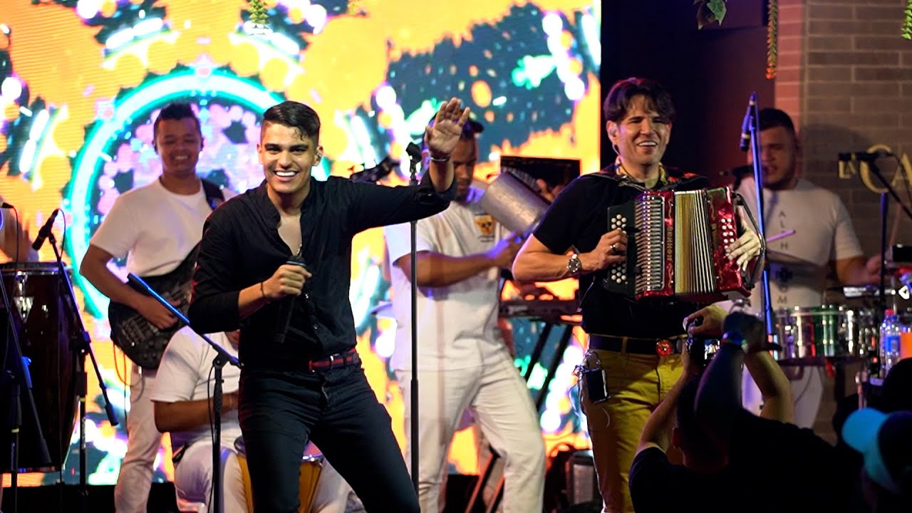 TU NEGRO TE QUIERE (en vivo) - LOS DE JUANCHO by Juancho de la Espriella