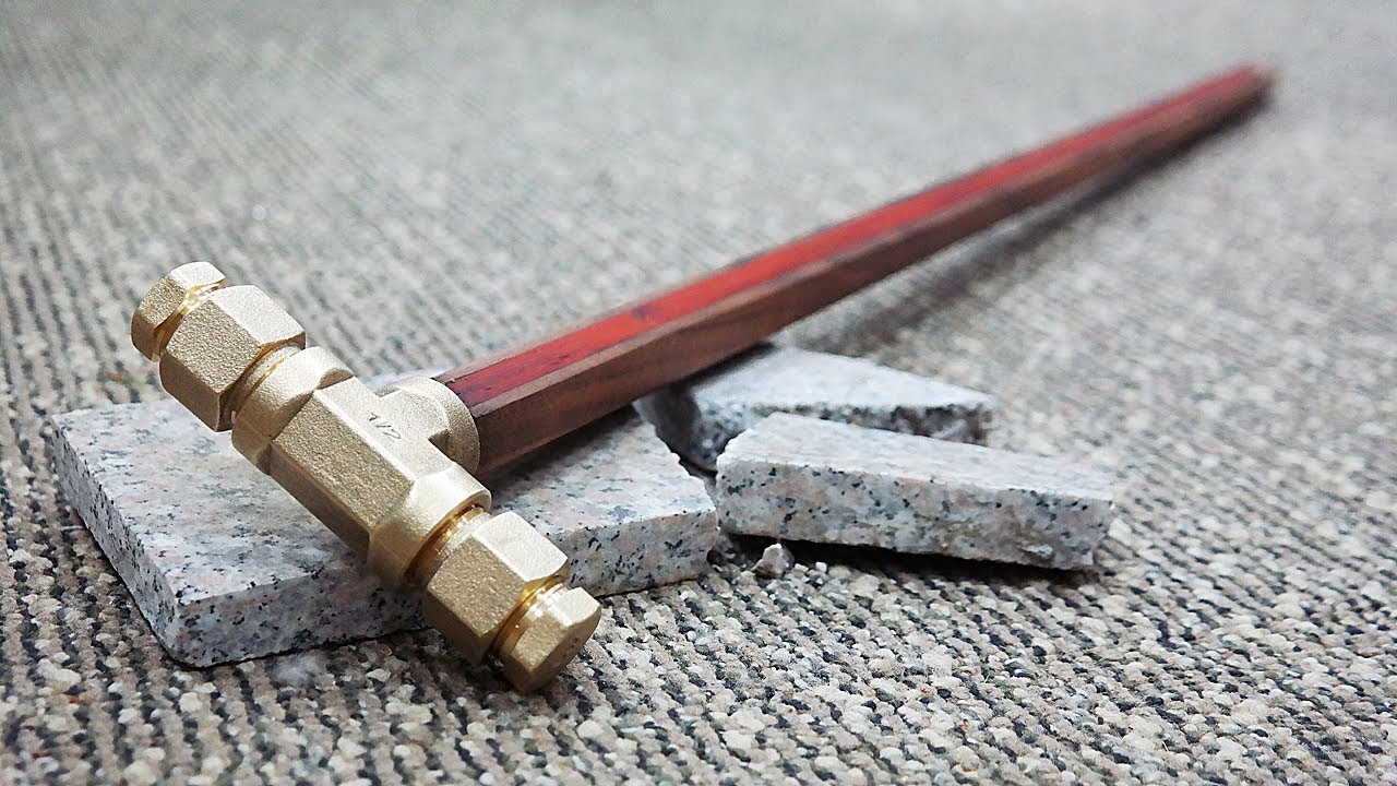 수도배관으로 지팡이 만들기 / Making a Self Defense Walking Cane