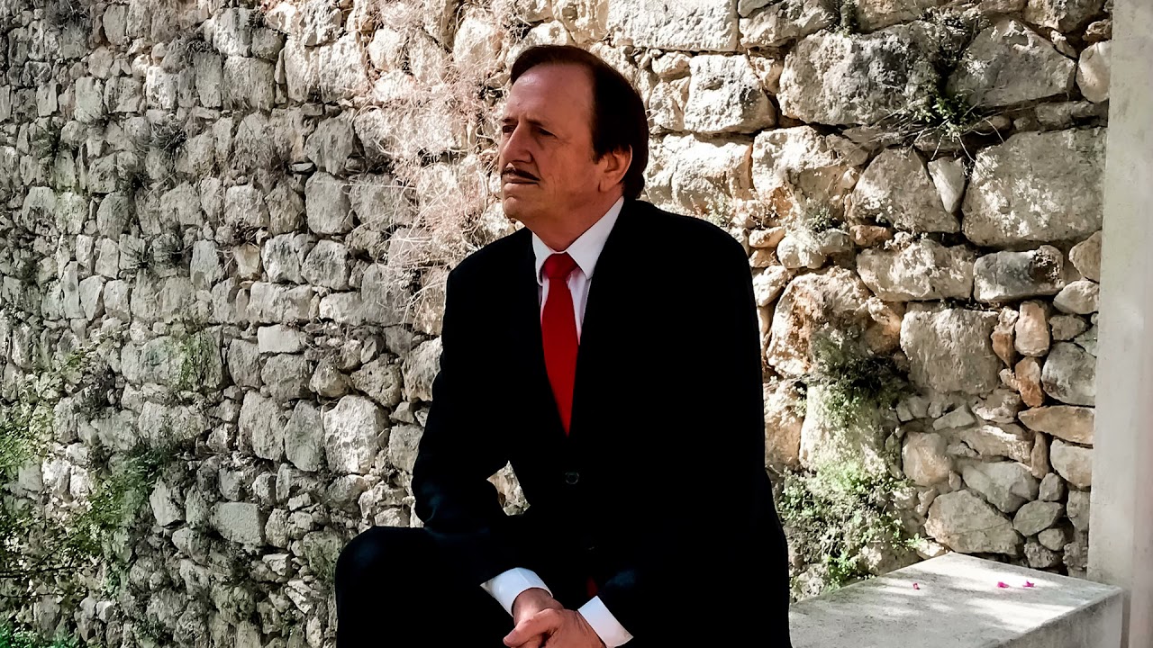 Spanish Eyes (Los Ojos de la Española) Josep Perez Abuye El Charro Catalan