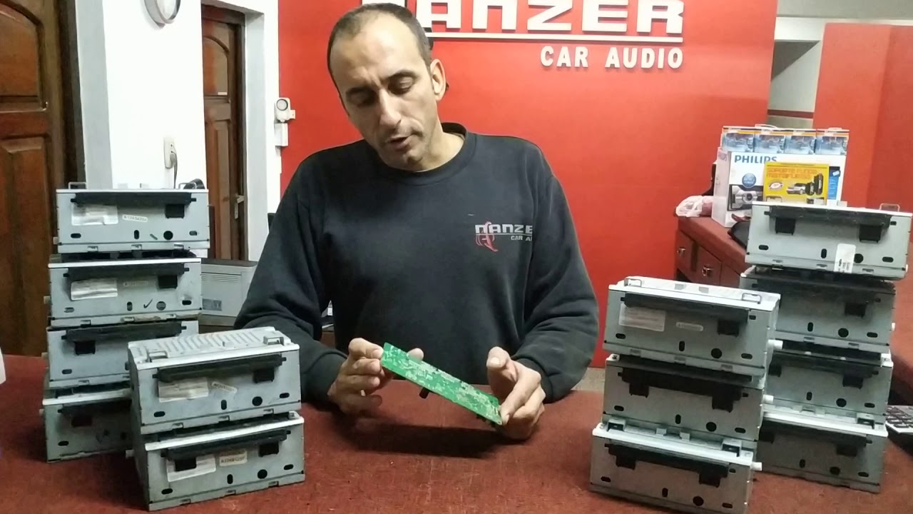 Sugerencia sobre reparación stereo Ford Fiesta Kinetic Nanzer Car Audio