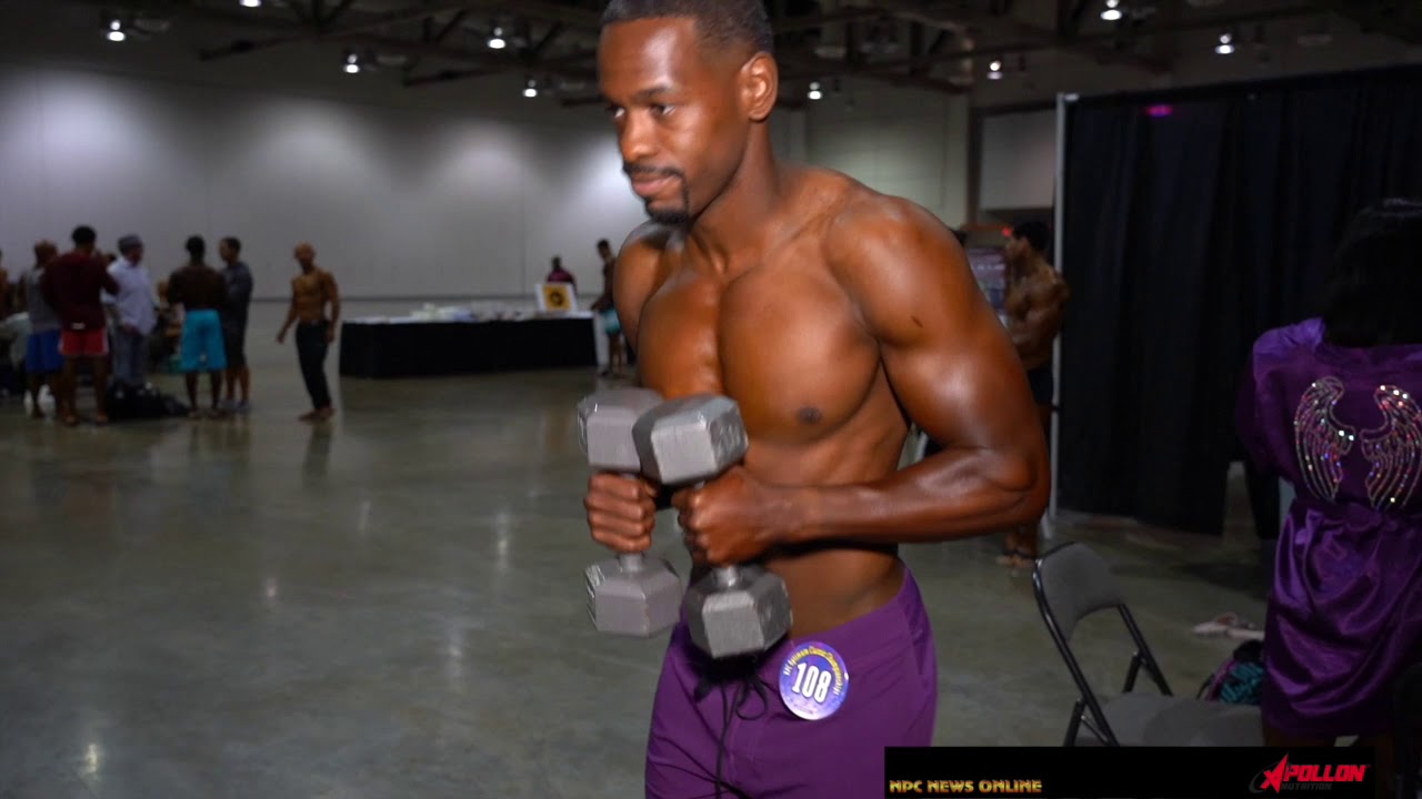 2019 IFBB Optimum Classic Pro: Men's Physique Backstage