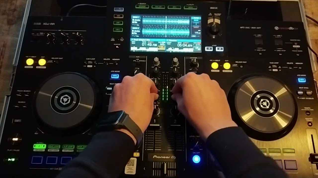 Latin House Mix 2025 | Mixed by Rick Daluca | Live on Pioneer XDJ-RR