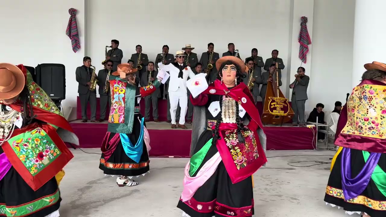 EL CHUTITO JAUJINO _ FRANKLUIS ÁVILA Y LOS AMIGOS DEL MANTARO.