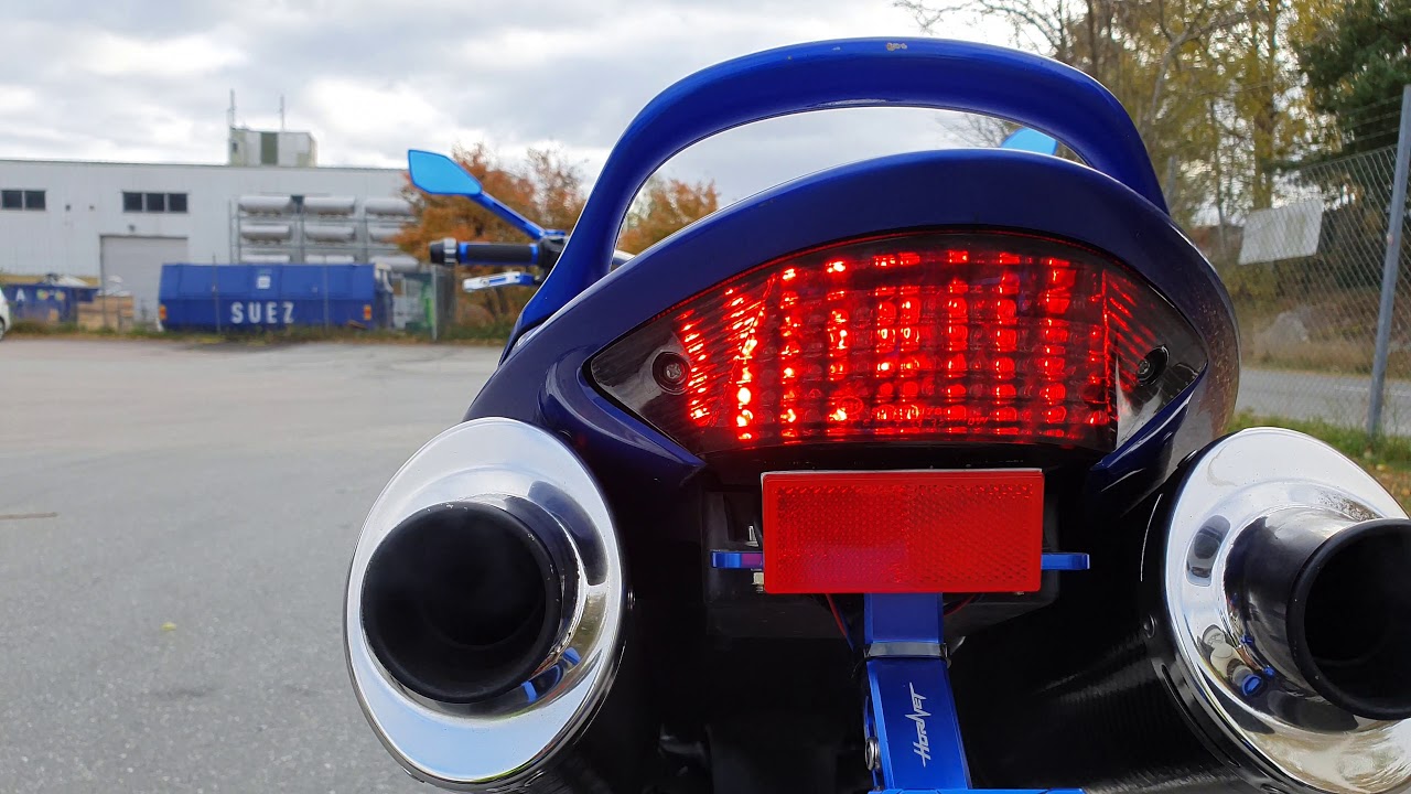 Honda CB900F Hornet 919