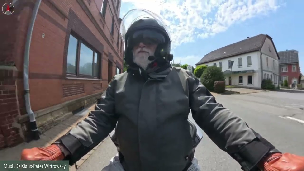 Mit der Spyder RT von Barntrup über Rinteln Richtung Hameln