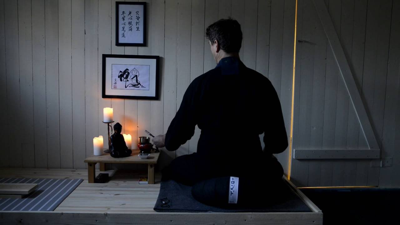 Zazen in my home zendo