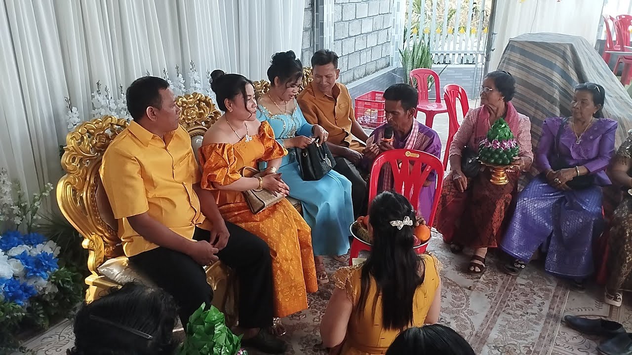 អាពាហ៍ពិពាហ៍ខ្មួយ ស្រី១៩)០២)២០២៦