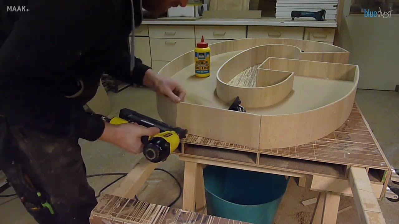 Lichtletters maken voor een bruiloft