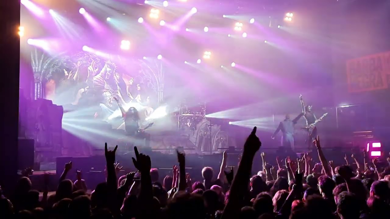 Powerwolf - Demons Are A Girl's Best Friend (live at Budapest, 2022.11.16.)