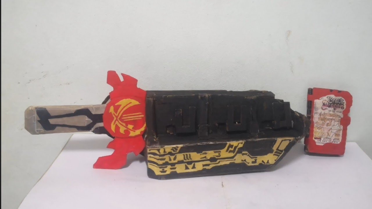 (D.I.Y. Review) Cardboard DX Seiken Swordriver - Kamen Rider Saber