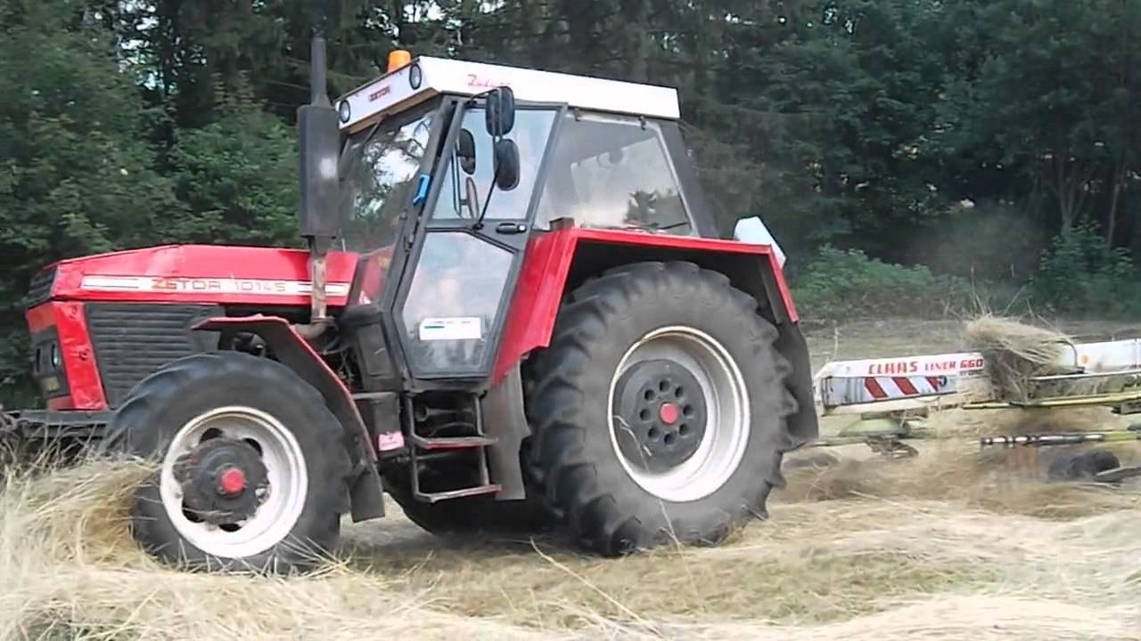 Svoz sena v Zeas Březná