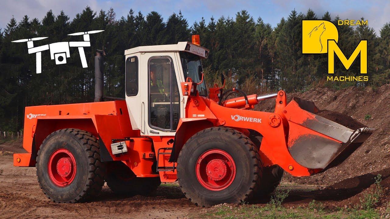 HANOMAG 55D Radlader Vorwerk Tiefbau in Aktion in Kiesgrube historische Baustelle