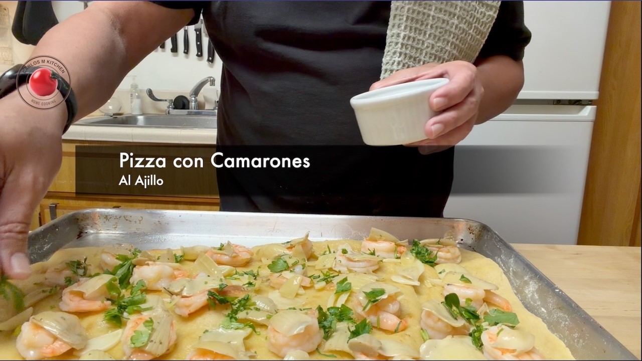 Prepara una DELICIOSA Pizza con Camarones al Ajillo.