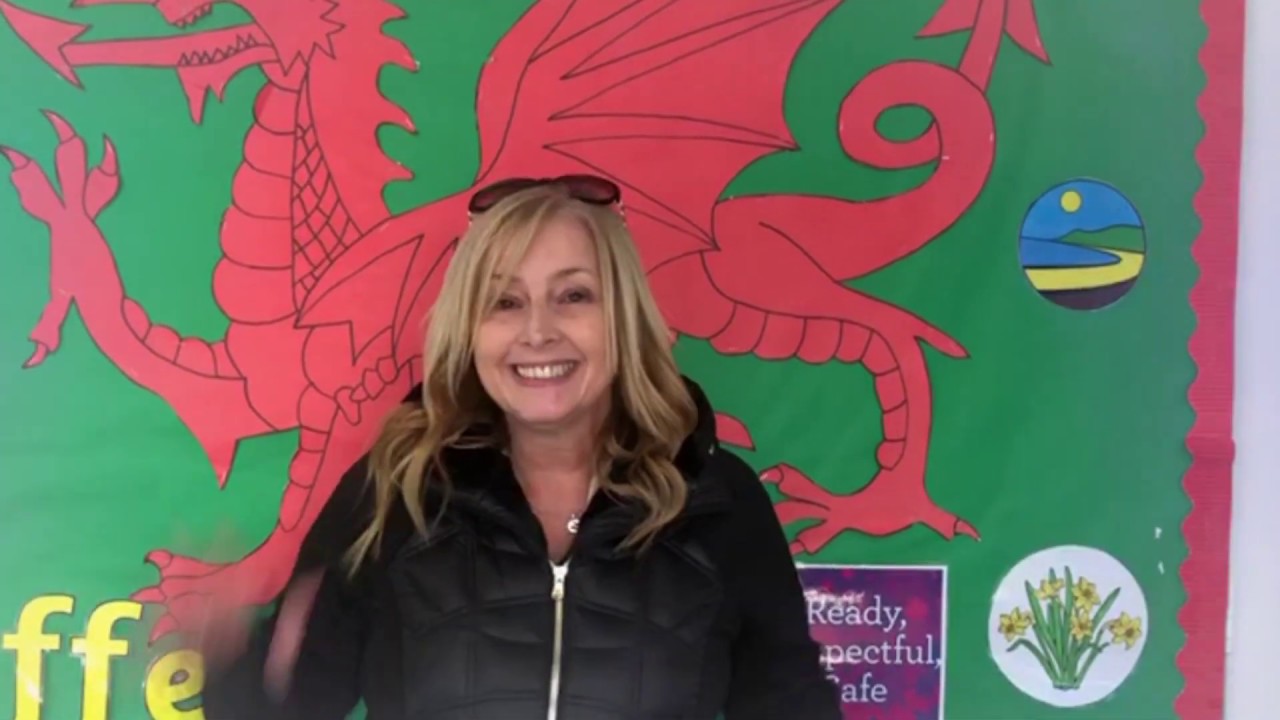 Ysgol Ffordd Dyffryn - Keep Smiling and Stay Safe
