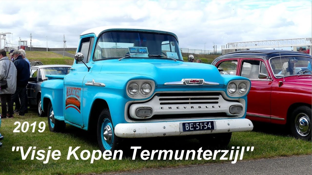 Oldtimer evenement ''Visje Kopen Termunterzijl''weer groot succes !