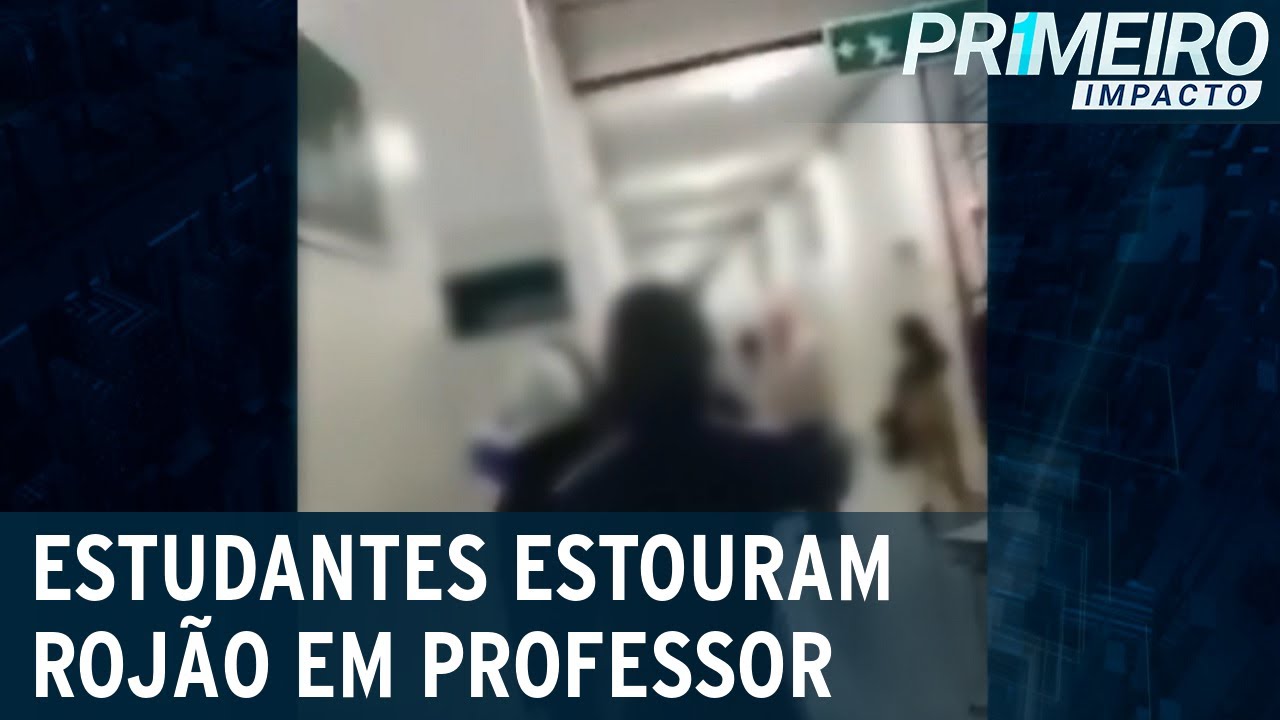 SP: alunos estouram rojões em direção a professor dentro de escola | Primeiro Impacto (31/08/22)