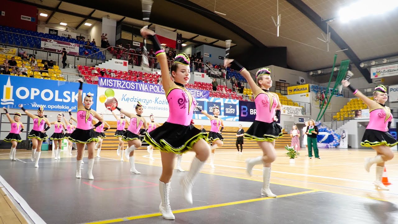 MAJORETTES Fanaberia Kłomnice- BATON CLASSIC DEFILE- Kędzierzyn Koźle 2024