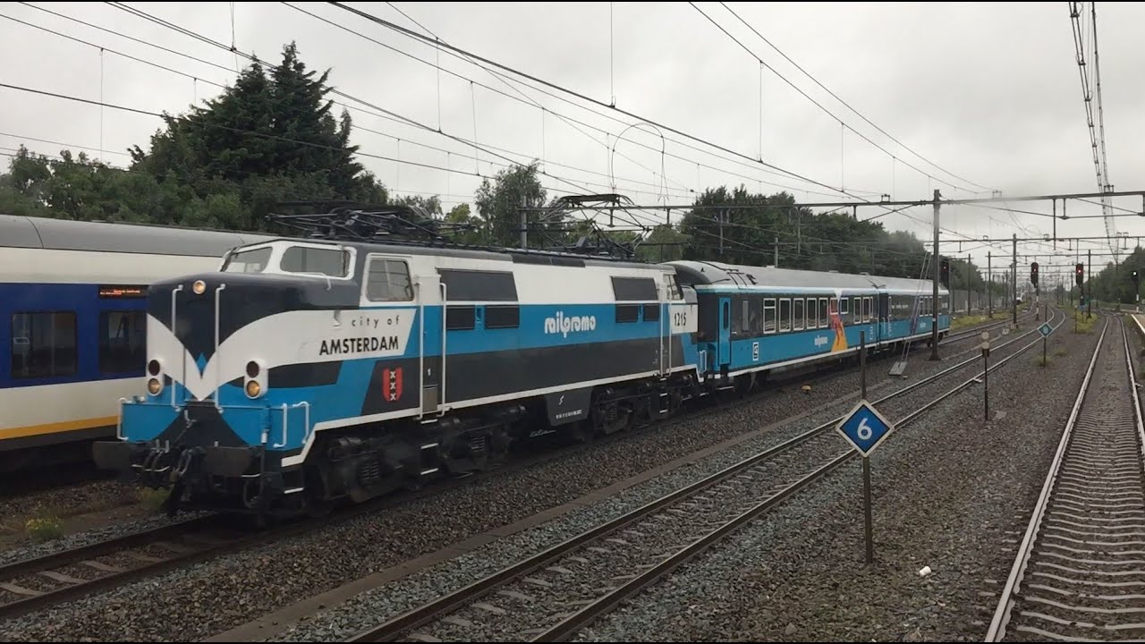 Daar is die mooie trein weer! Lok 1251 / NS 1215 augustus 2016