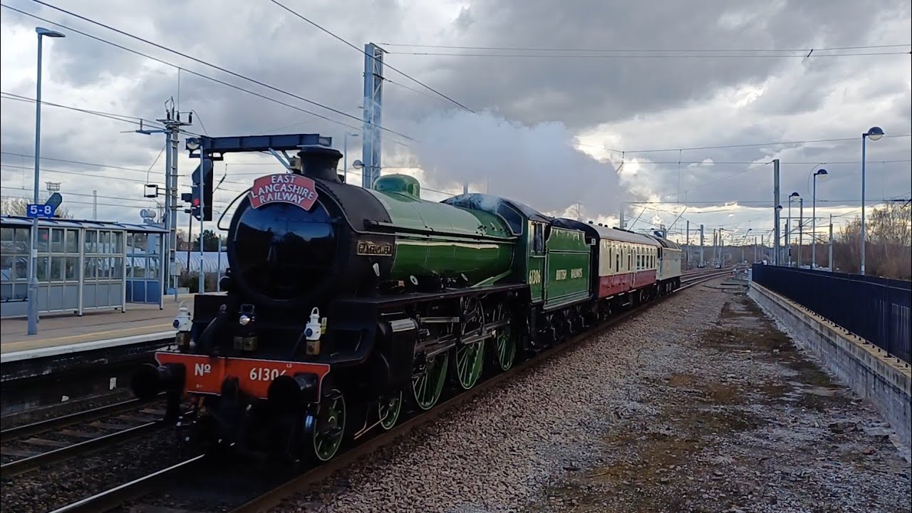 Four Special's at Warrington Bank Quay station Thursday and Friday