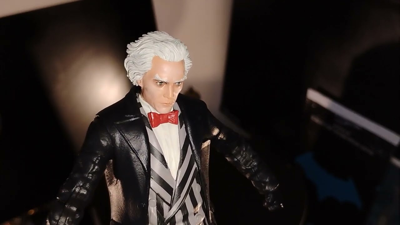 BATMAN Returns MAX SHRECK/Christopher Walken Action Figure Unboxing 🎁 (#batman89 #mcfarlanetoys)