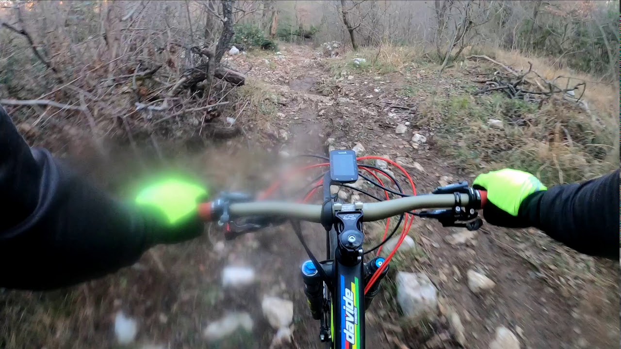 Single track BUDOIA MTB CRASH ENDURO / DH